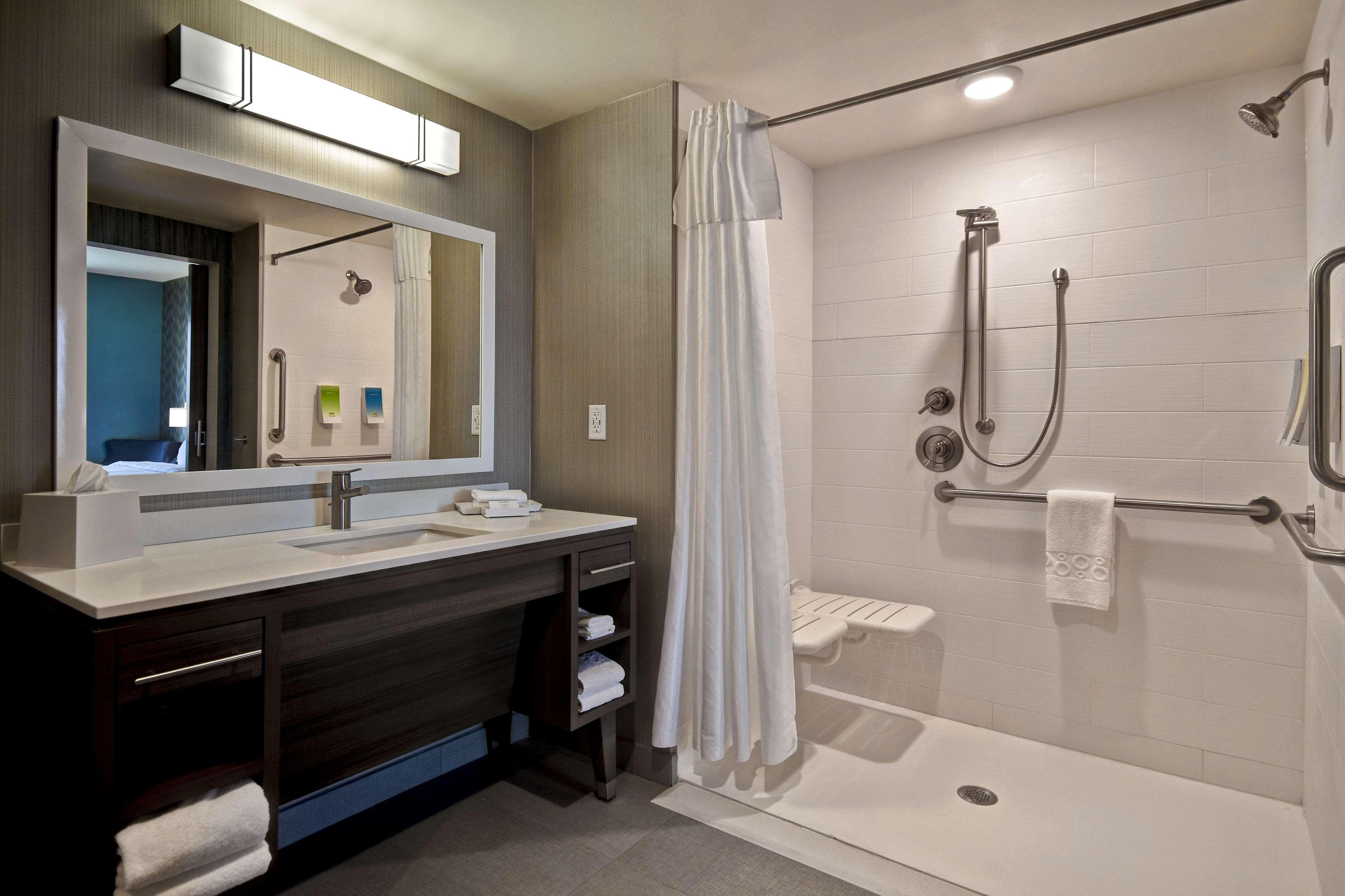 Home2 Suites By Hilton Bowling Green, Oh Экстерьер фото
