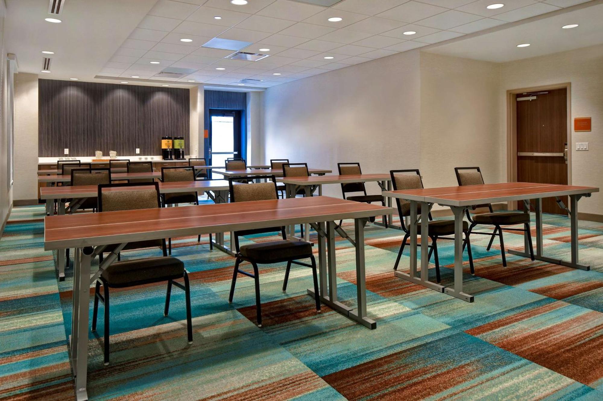 Home2 Suites By Hilton Bowling Green, Oh Экстерьер фото